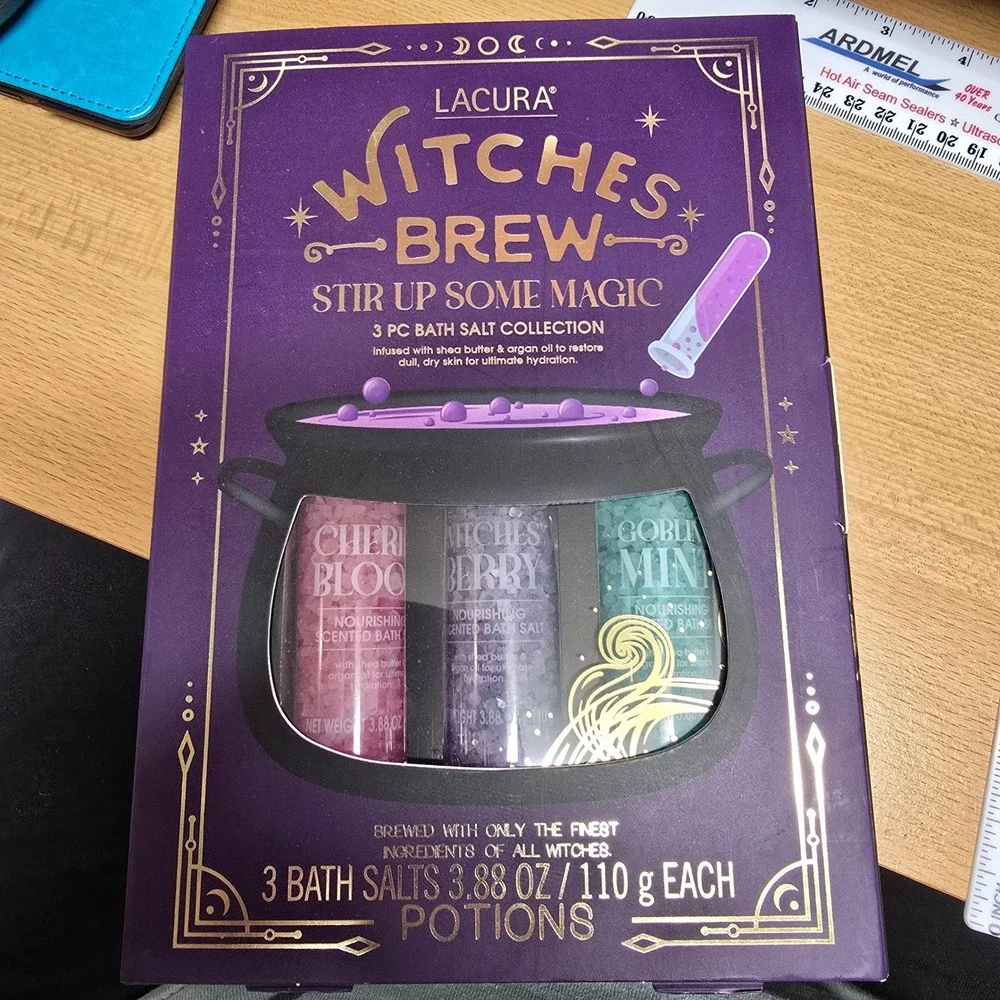 Lacura Witches Brew 3 PC Bath Salt Collection Cherry Berry Mint Potions Set NEW